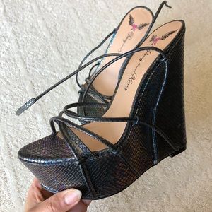 SOLD Penny Loves Kenny Iridescent Platforms 7